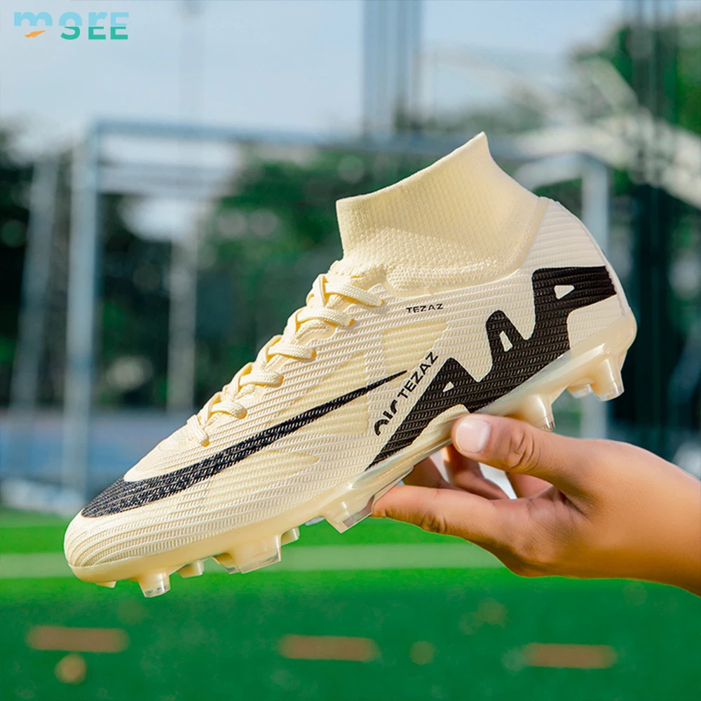 SeeMore Selection Cleats Sneaker Shoes High Gripping Power Comfortable Soccer Shoes Football Cleats