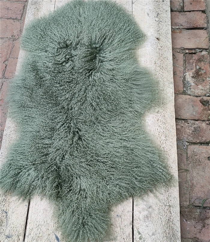 Plate Pelt Mongolian Sheep skin Carpet