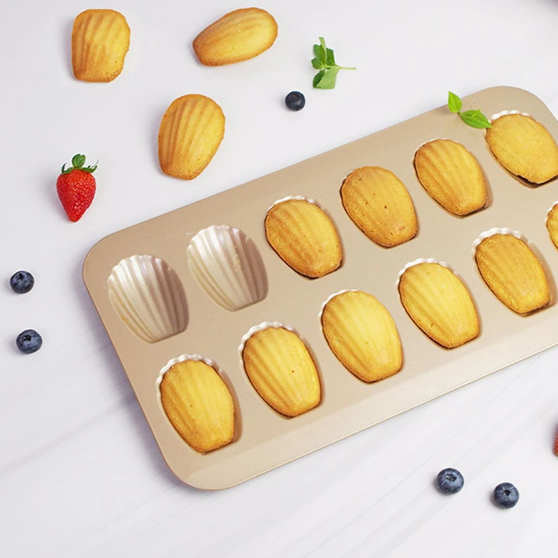 
12-Cup Madeleine Pan with Shell Shape , non-stick mold Pan for Oven Baking, fast heat transfer and rust resistant 