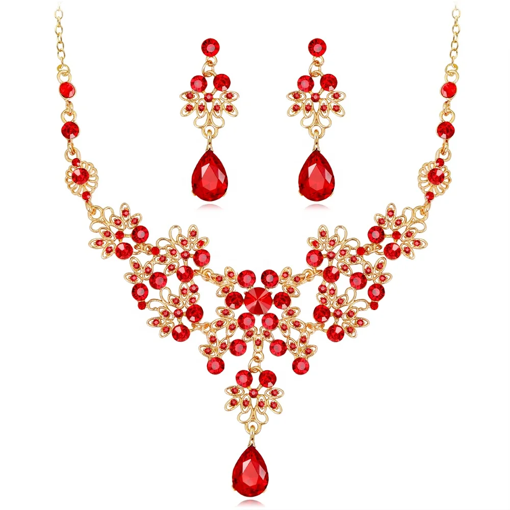 Luxurious and Beautiful Bridal Rhinestone Jewelry Set