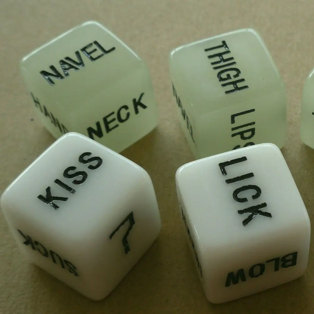 Wholesales luminous full size adult love sex game dice