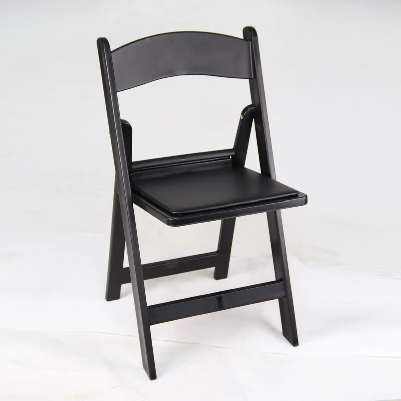Wimbledon white outdoor folding chair for event