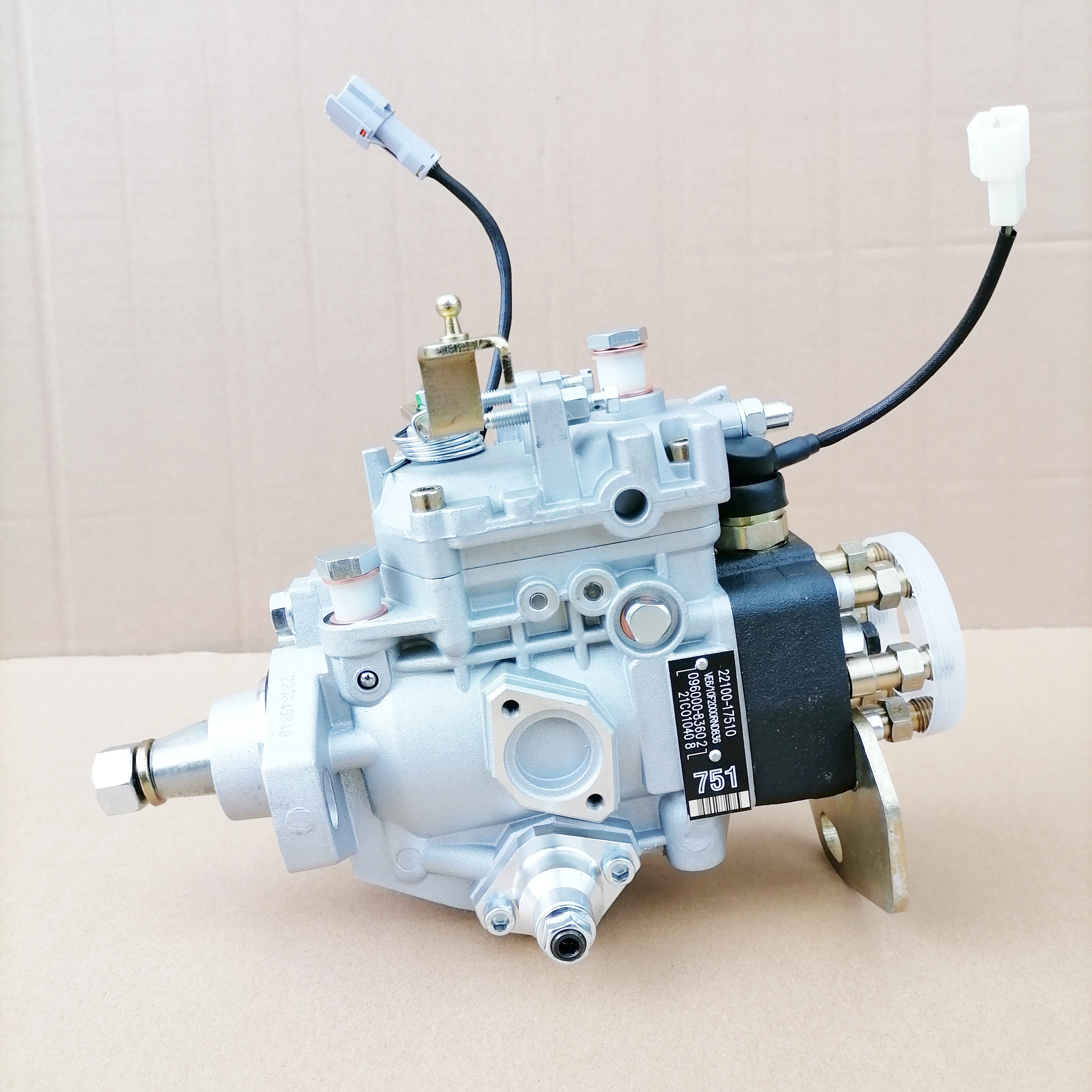 Дизельный инжекторный насос 22100-17510 VE6/10F2000RND836 096000-8360 для TOYOTA 1 Гц