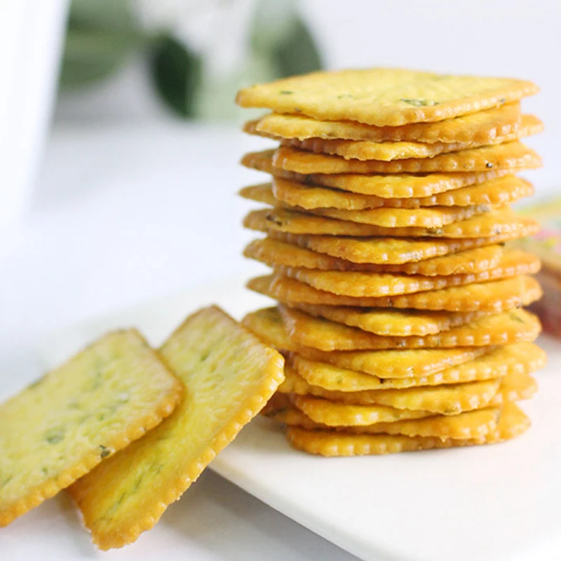 Low sugar low fat Chia Seed Seaweed Flavor Sea salt soda crackers biscuits