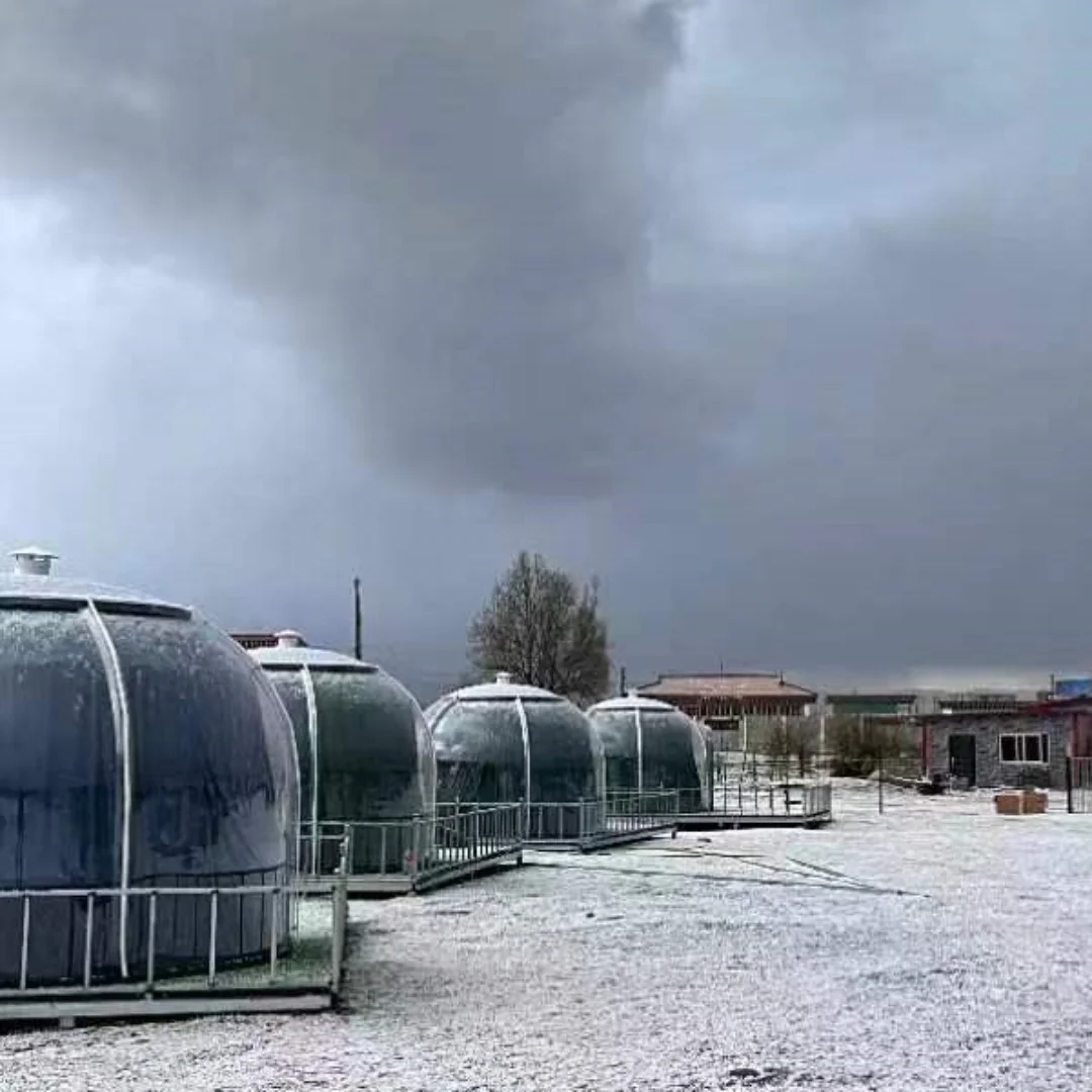 Transparent luxury outdoor bubble room Prefabricated star room outdoor polycarbonate sheet room with skylights