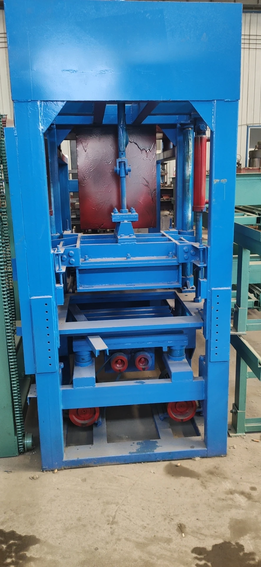 Cement/Concrete Brick Machinery