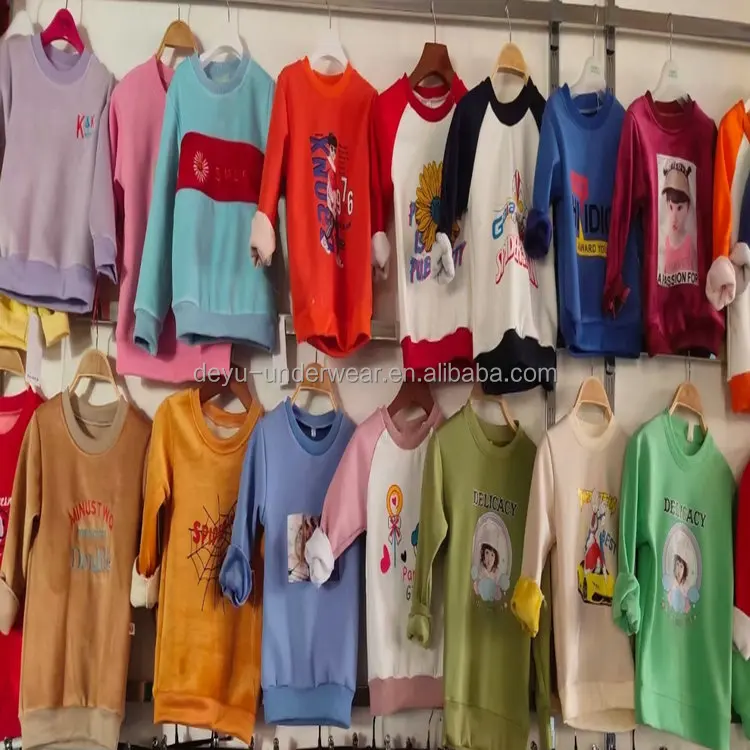 2.45 Dollar Model FYK008 Ages 2-7 Years Winter Boys And Girls Kids oversized hoodie with fur material