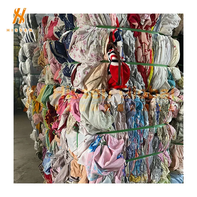 Cut used clothes mixed rags industrial cleaning rags