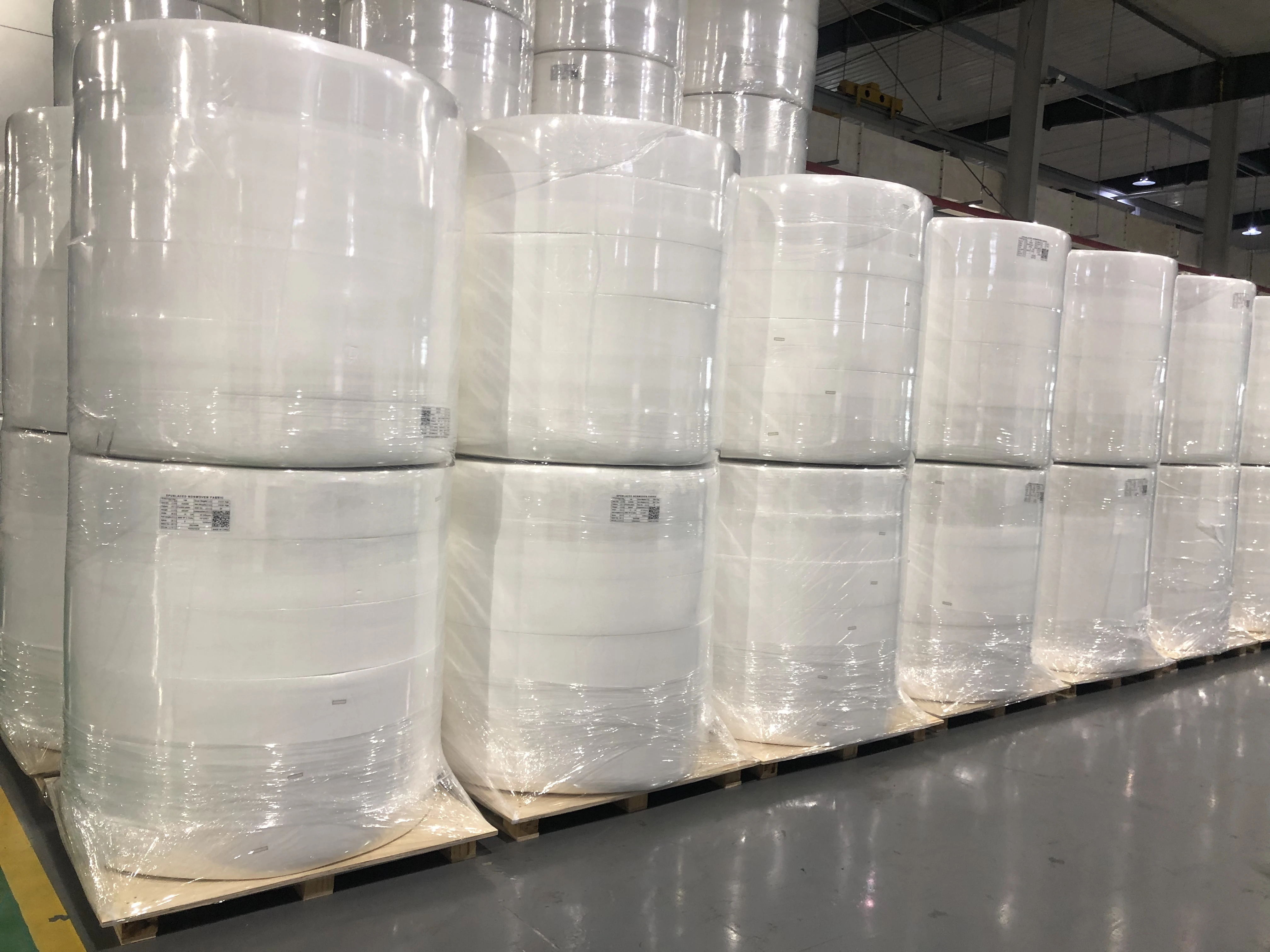 KINGSAFE FSC GMPC CE ISO13485 BSCI BIODEG Biodegradable Roll Wipes Flushable Non Woven Fabric Nonwoven