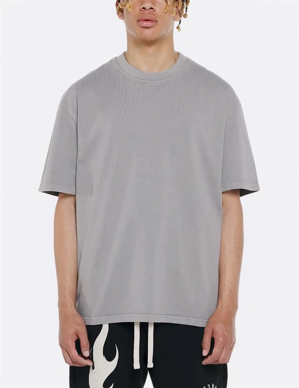 Customize Black Streetwear Letters Screen Printing T-shirt Organic Cotton Graphic Heavyweight Slim Fit T Shirts For Men