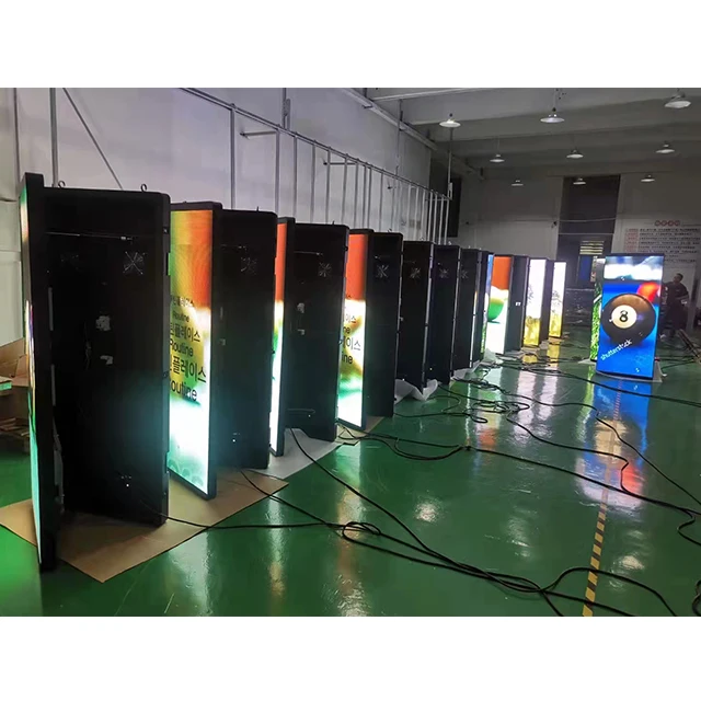 Intelligent Display  Pole Led Display Sign Street Light Lamp Pole Post Led Lamp Post Screen