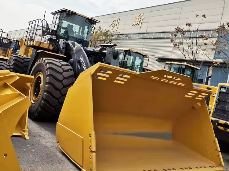 8ton wheel loader 2.png