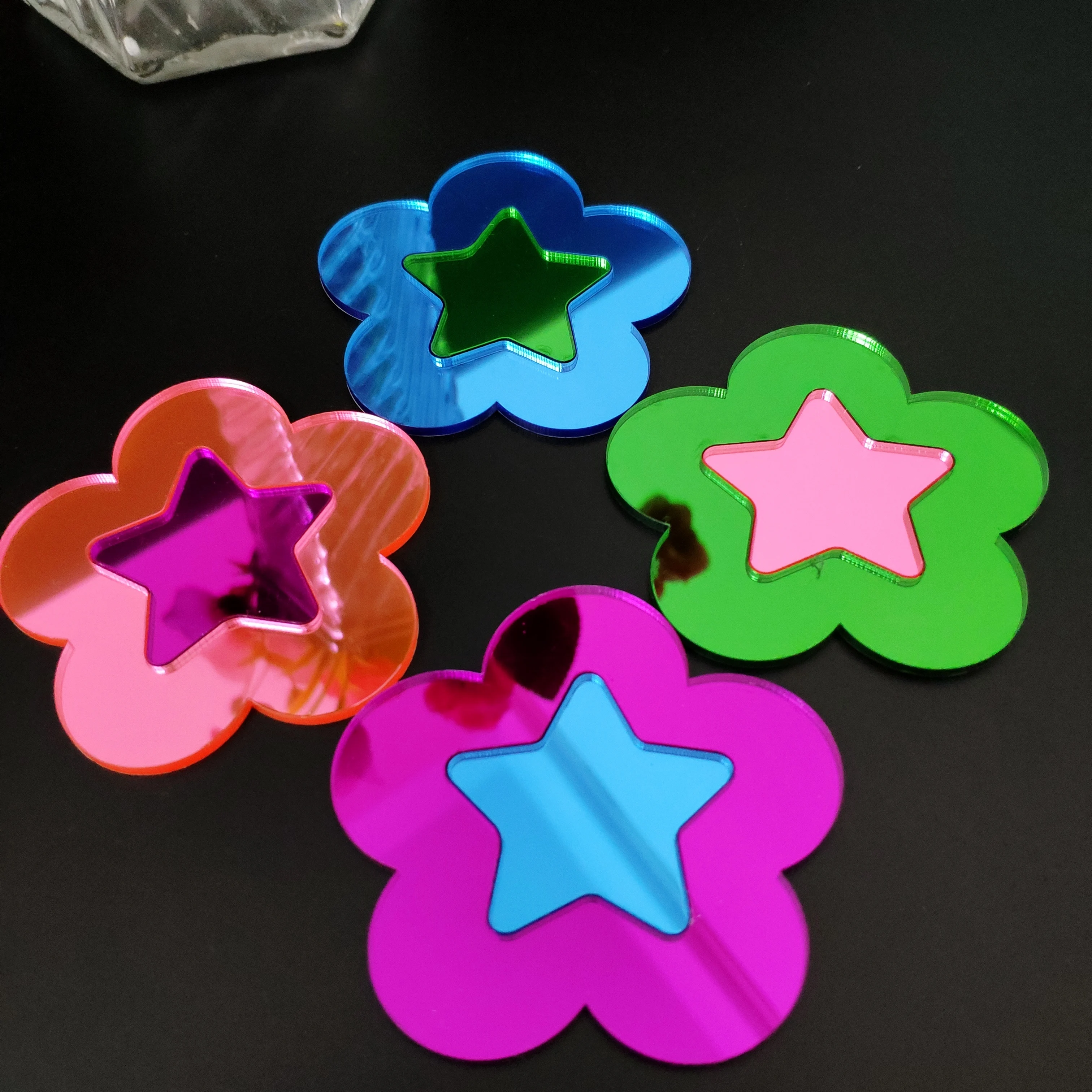 China acrylic manufacture acrylic mirror 3mm 2mm 1mm silver golden perspex/plexi glass mirror sheet factory