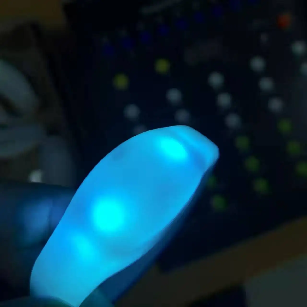 SUNJET New Product 4 LED Lights Custom Logo Remote Controlled LED Bracelet, DMX Control LED Wristband For Event