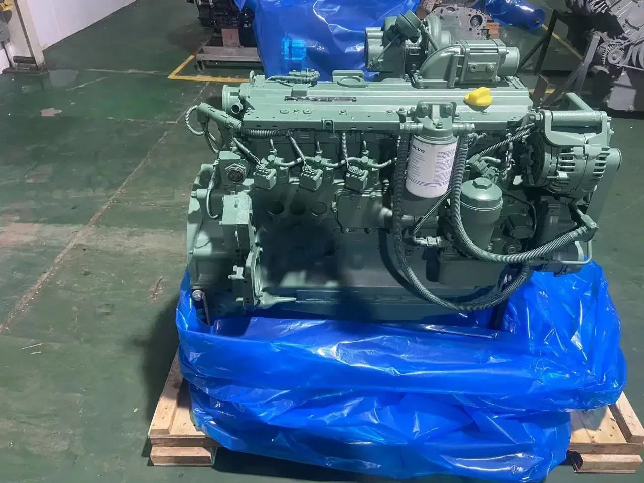 Дизельный двигатель D6d D6e D7d D7e D4d D4e D5d D5e для Экскаватора Volvo