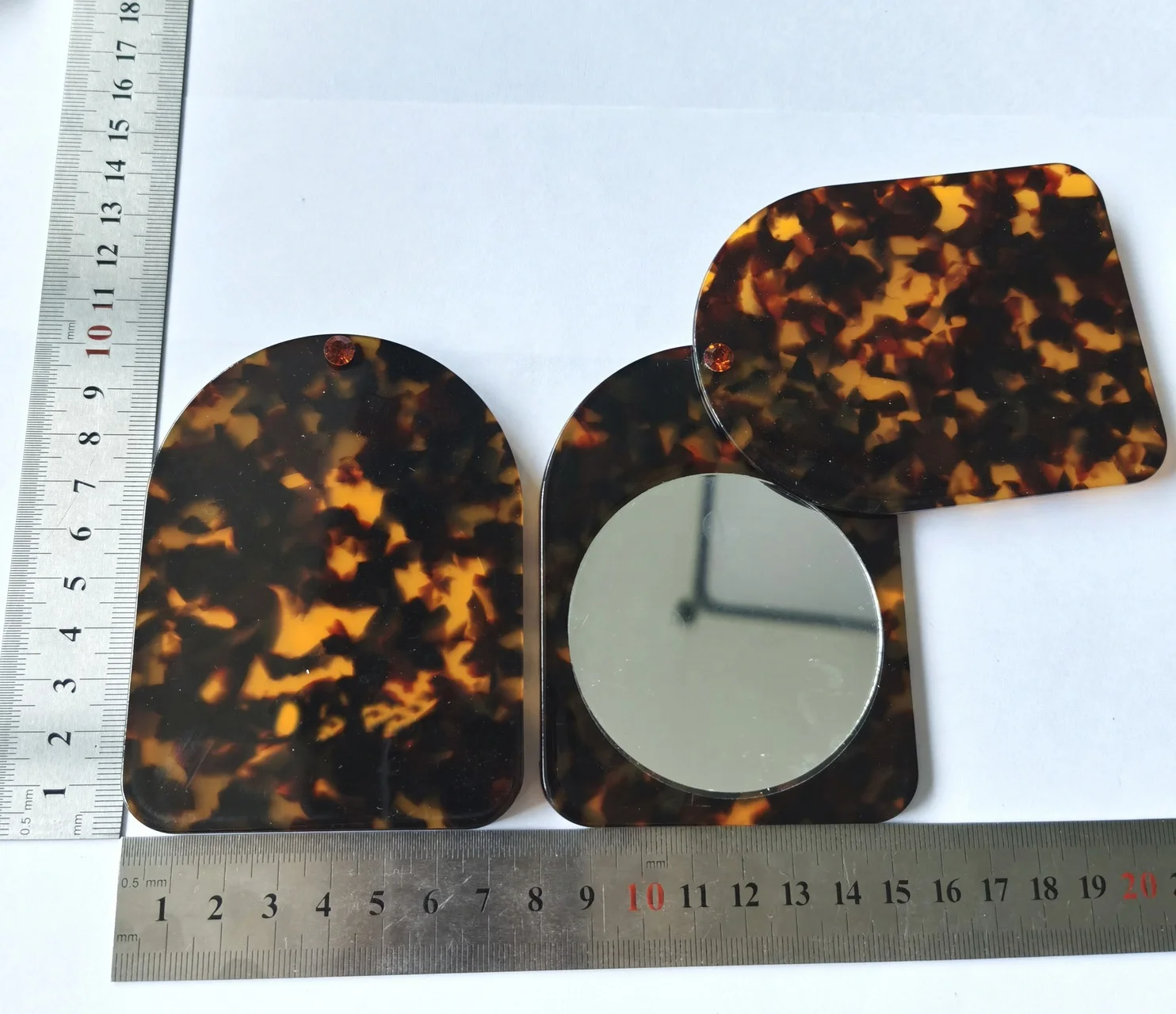 8mm thickness Handheld Mirror Rotatable Makeup Mirrors Hand Pocket Mirrors Fashion Personalized Glass Custom Logo for Travel