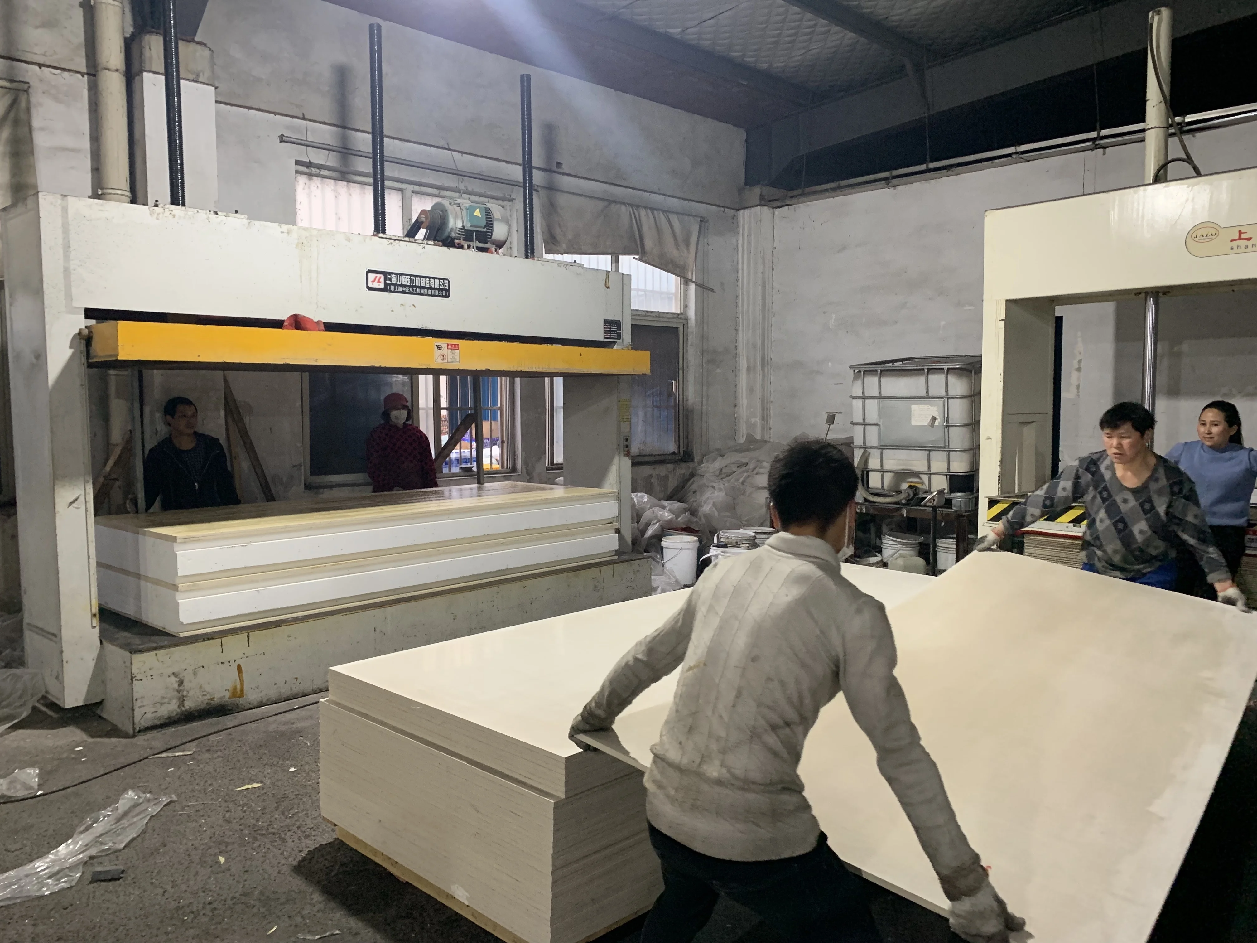 EPS Prefabricated Interior And Exterior Sandwich Panels For Magic House