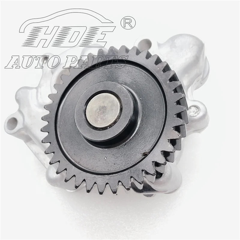 ME017484 26145001 Automobile Car Engine Oil Pump for MITSUBISHI Canter