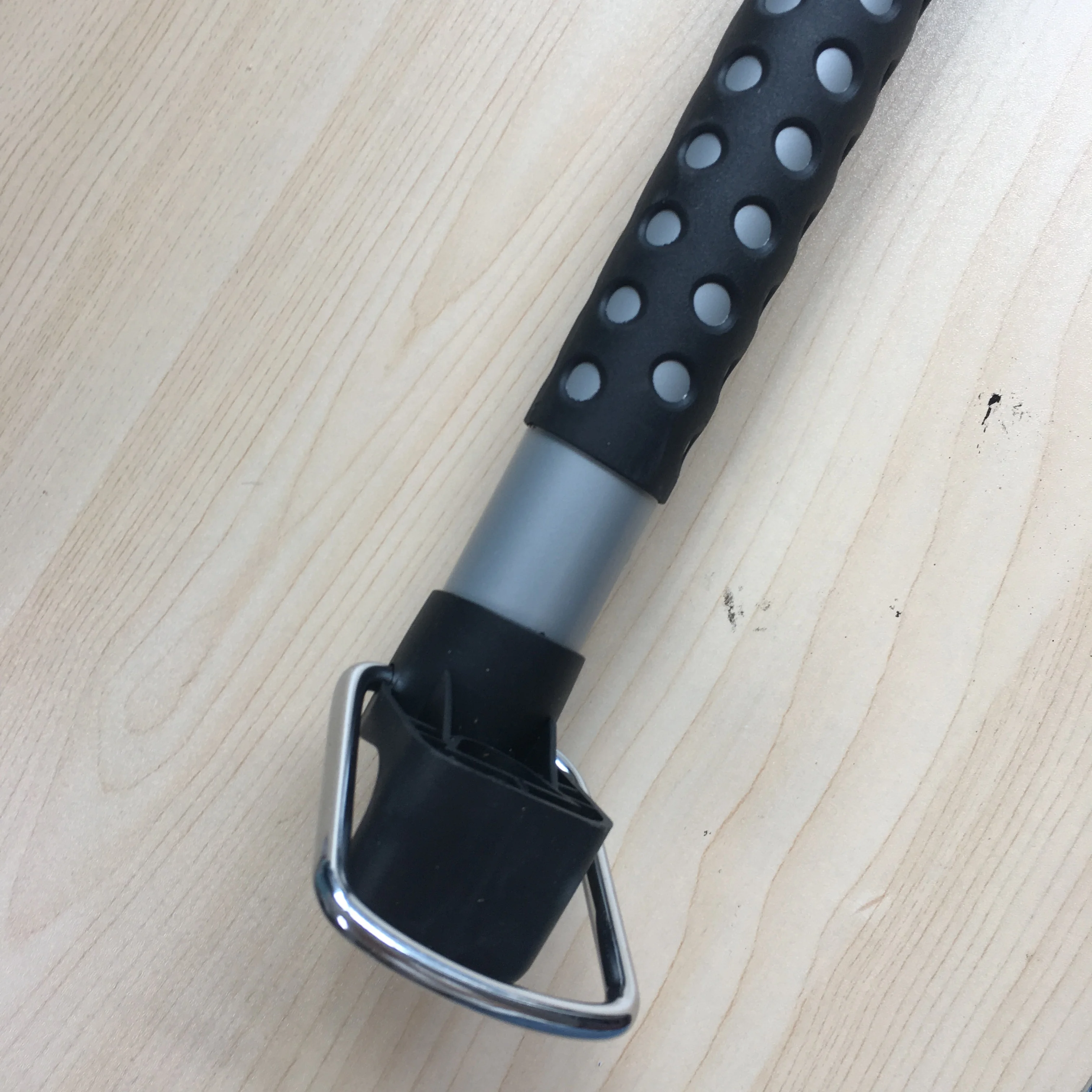 Car Expandable Clothes rob Automotive Clothes Hanger bar