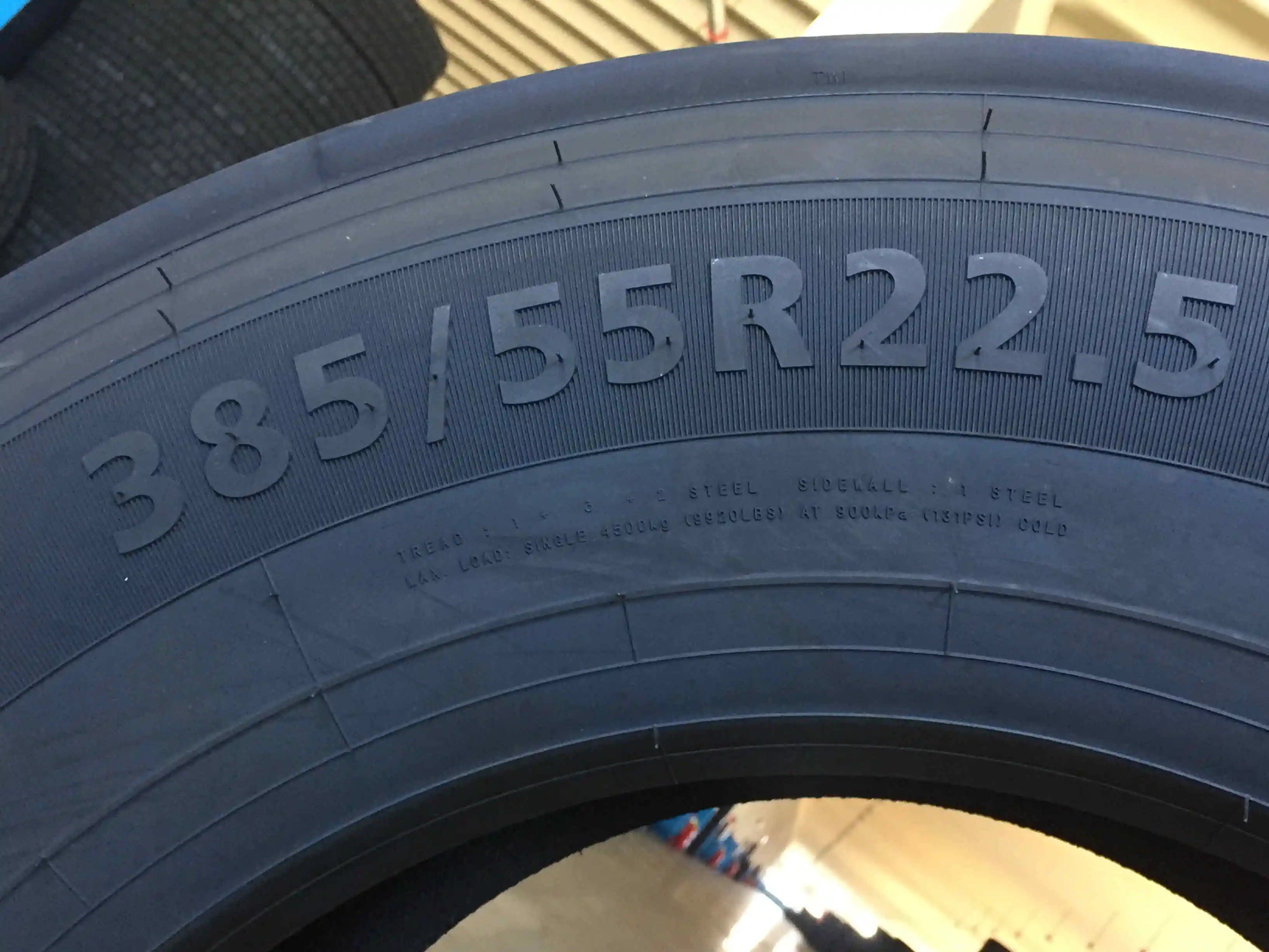 China top brand 385/55R22.5 385/65R22.5 425/65R22.5 445/65R22.5 super single truck tyres