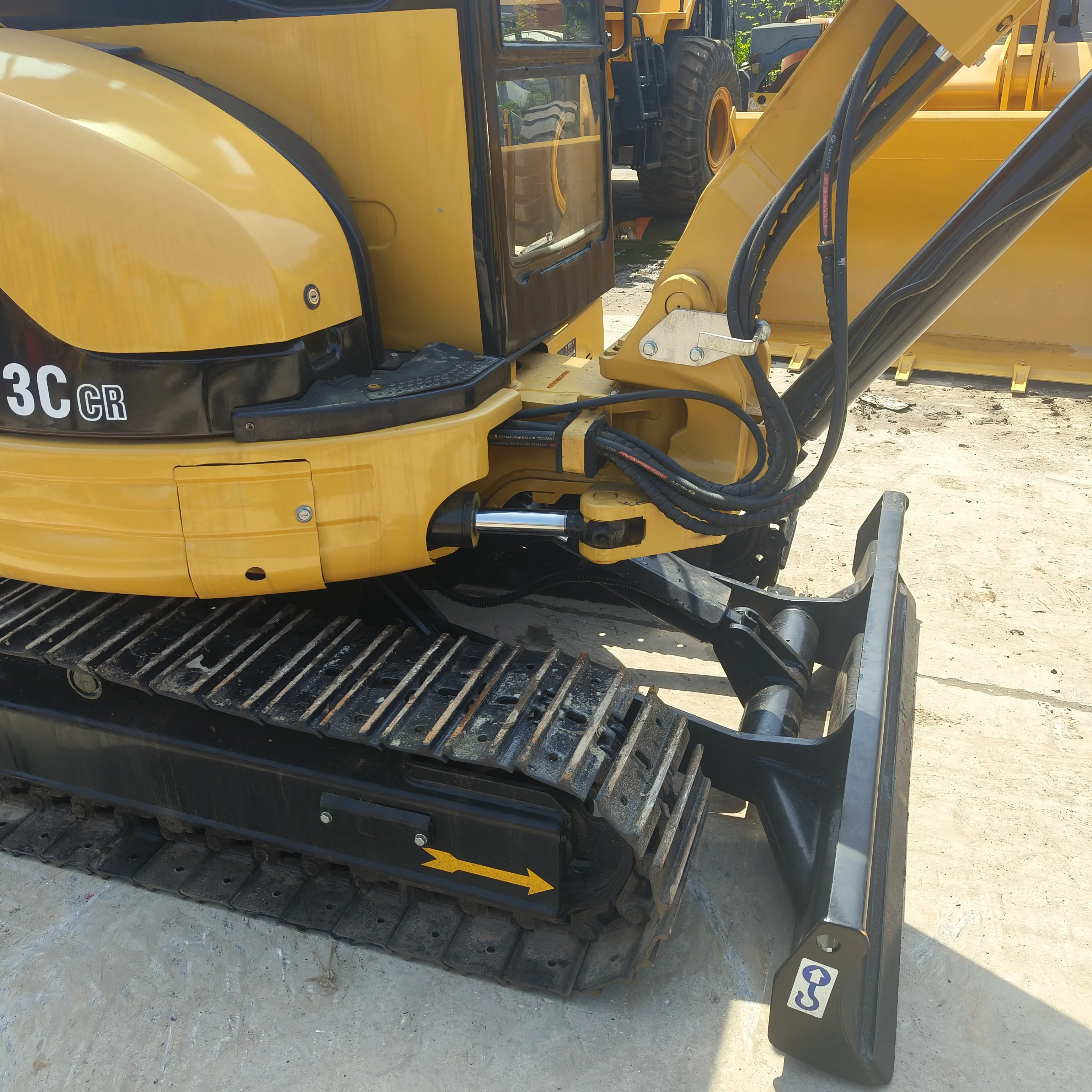 Used Caterpillar CAT303CR Mini Excavator Secondhand 3-Ton Crawler Machine with Kubota Engine Gearbox; Mini Digger Good Condition