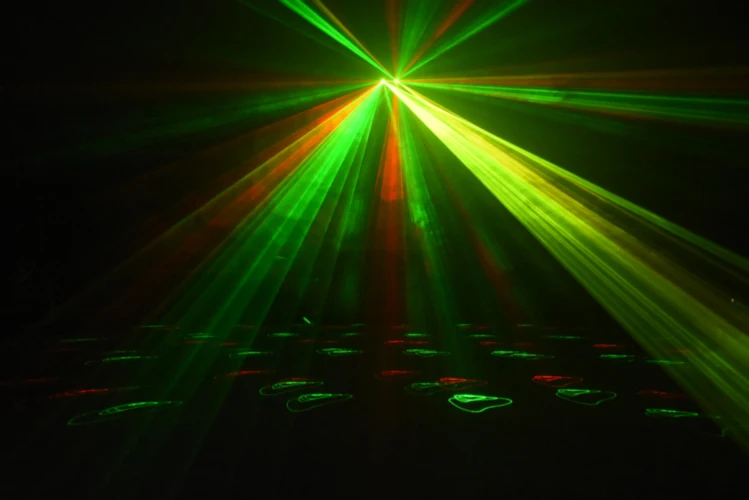  Два глаза dj Сканер Лазерное освещение RGB Полноцветный Рождественский лазерный свет для ktv/семейной