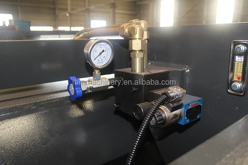 Good quality QC12K-8mmx3200mm hydraulic guillotine shearing machine with  e21 controller