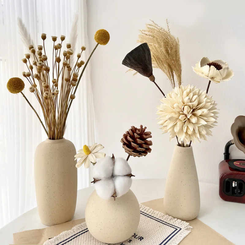 Nordic Rustic Minimalistic Small Decoration Retro Vase Clay Pottery Ceramic Bud White Flower Vase For Shelf Home Decor