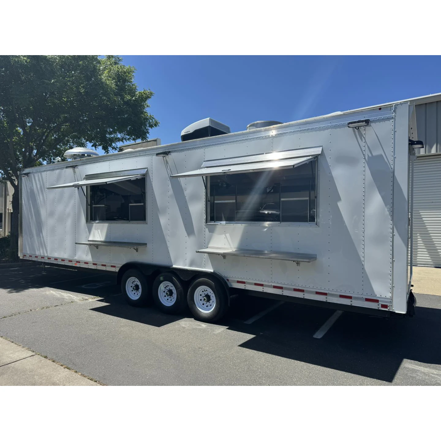 Traditional food cart chinese dishes food truck wok trailer chinese restaurant food truck