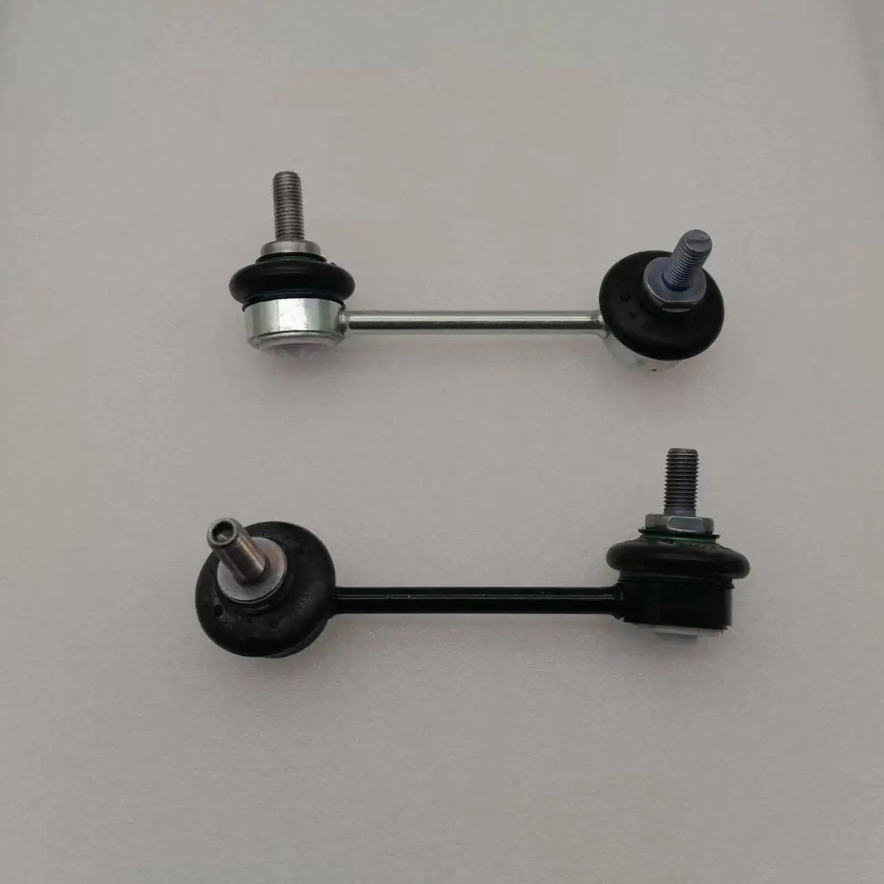 For Maserati Ghibli Quattroporte Ball Tie Rod Set OEM 670005004  670005003