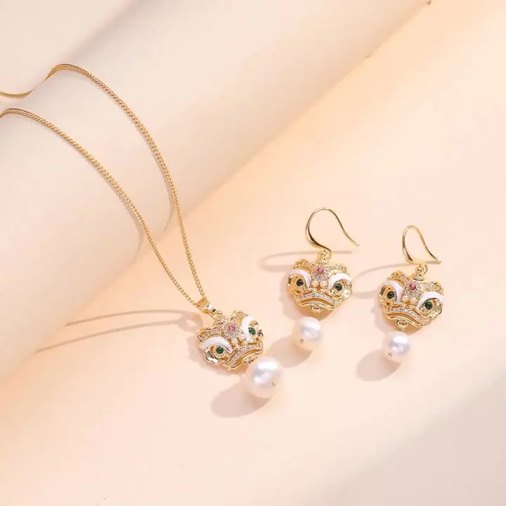 Fashion Guofeng Retro Lion Dance Necklace and Earring Set Freshwater Pearl Minor Design Gold Plated Stainless Steel for Gift