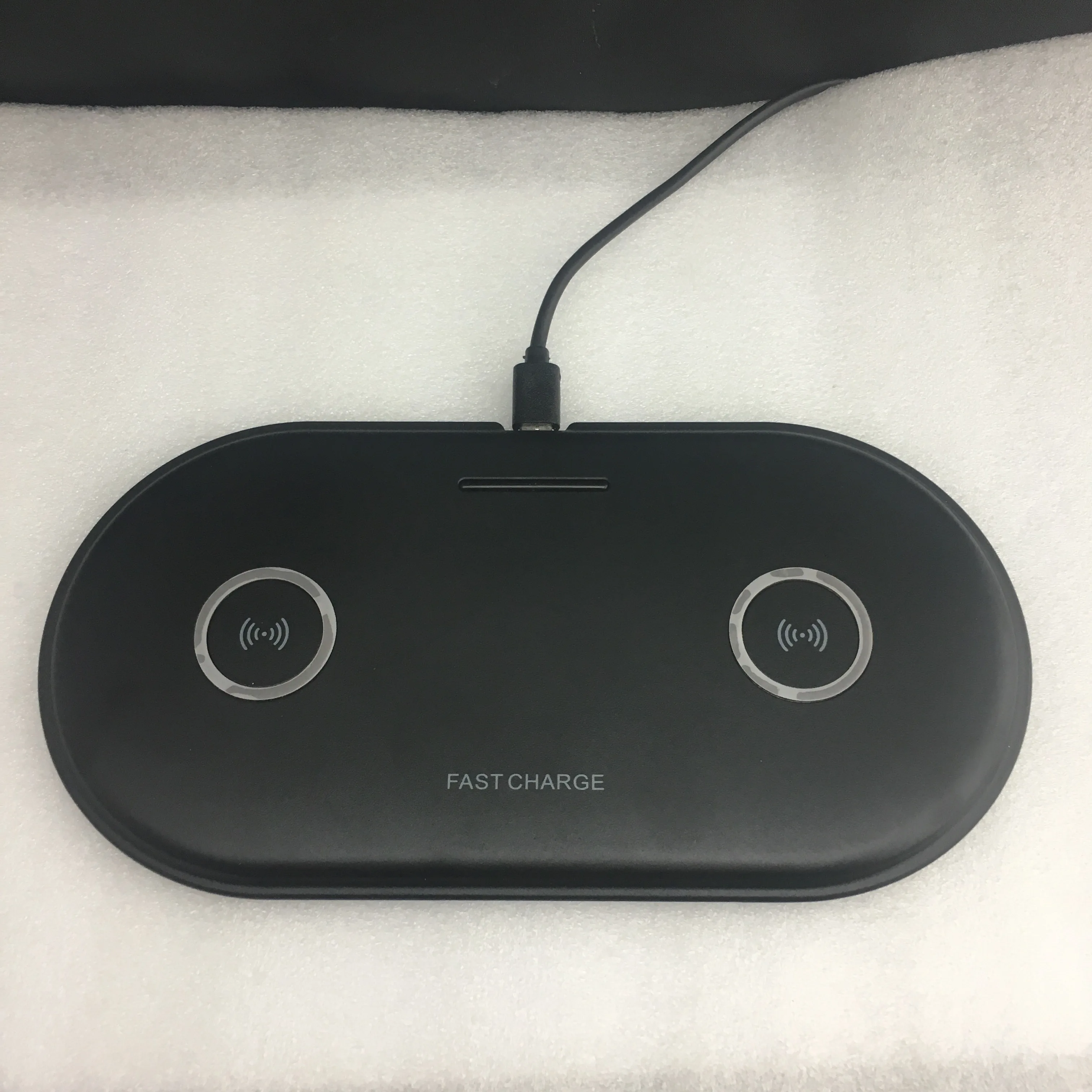 Новое поступление Универсальный 5 Вт 10 двойной pad быстро беспроводной зарядки pad черный и белый