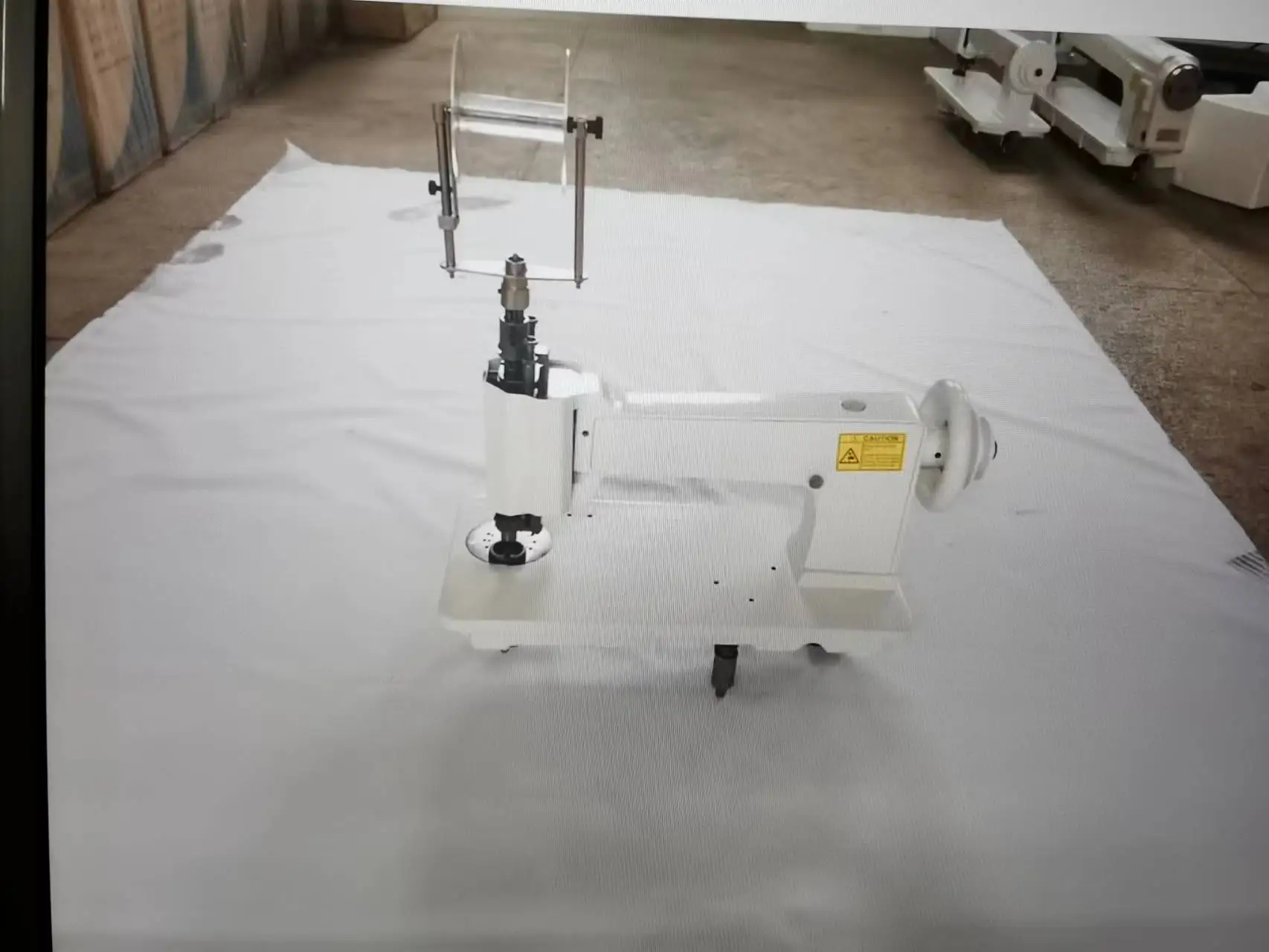 Jd10-1 Jd10-2 Jd-3 handle operated chainstitch embroidery sewing machine hand operated embroidery industrial sewing machine