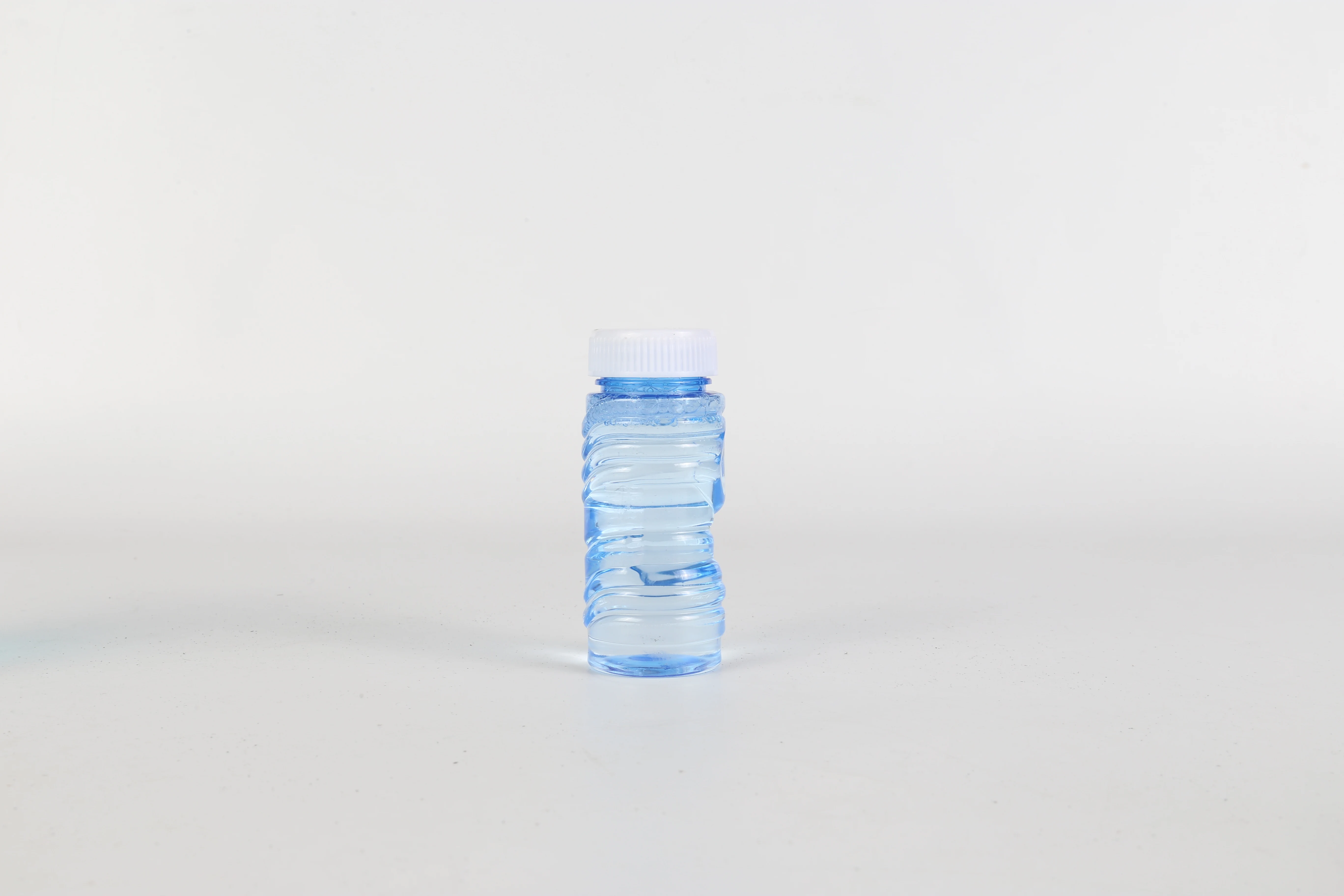 Portable Bubble Soap Solution  Non-Toxic Portable Soap Bubble Bottle Bubbles Water Toy