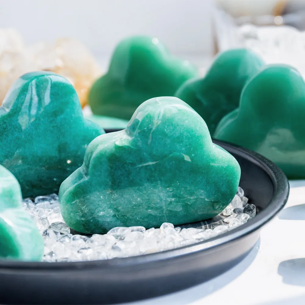 High Quality Crystal Crafts Gemstone Green Aventurine Cloud Crystal Carving Heal