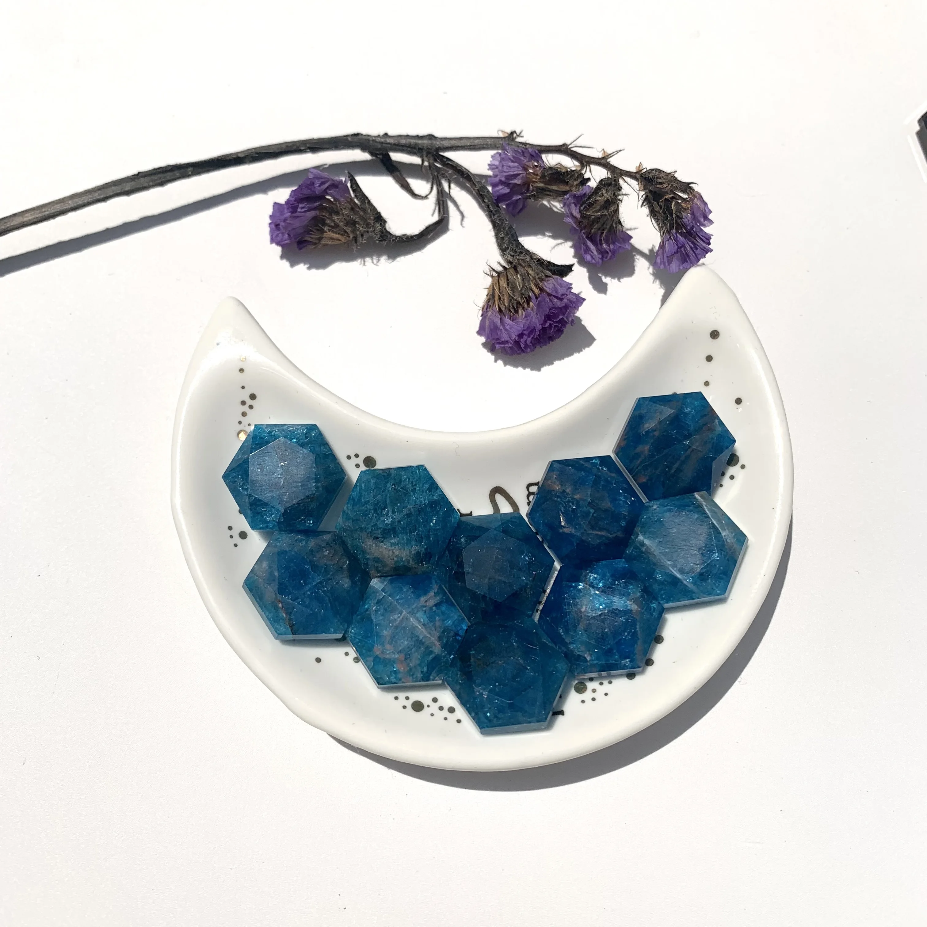 Natural blue apatite healing gemstone hexagram faceted satellite shape pendant spiritual energy jewelry