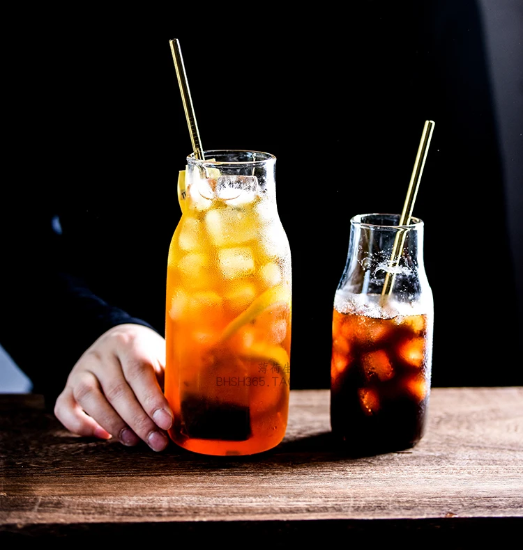 1L Hand Blow glass carafe with cover  borosilicate Glass water bottle with cork stopper lid for home,Restaurant,bar