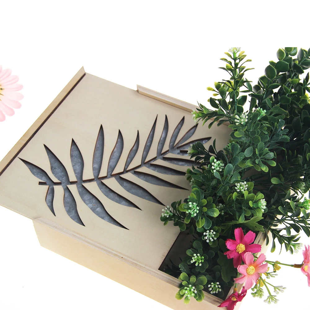 Classic Woodcarving Leaf Box Holiday Gift Crafts