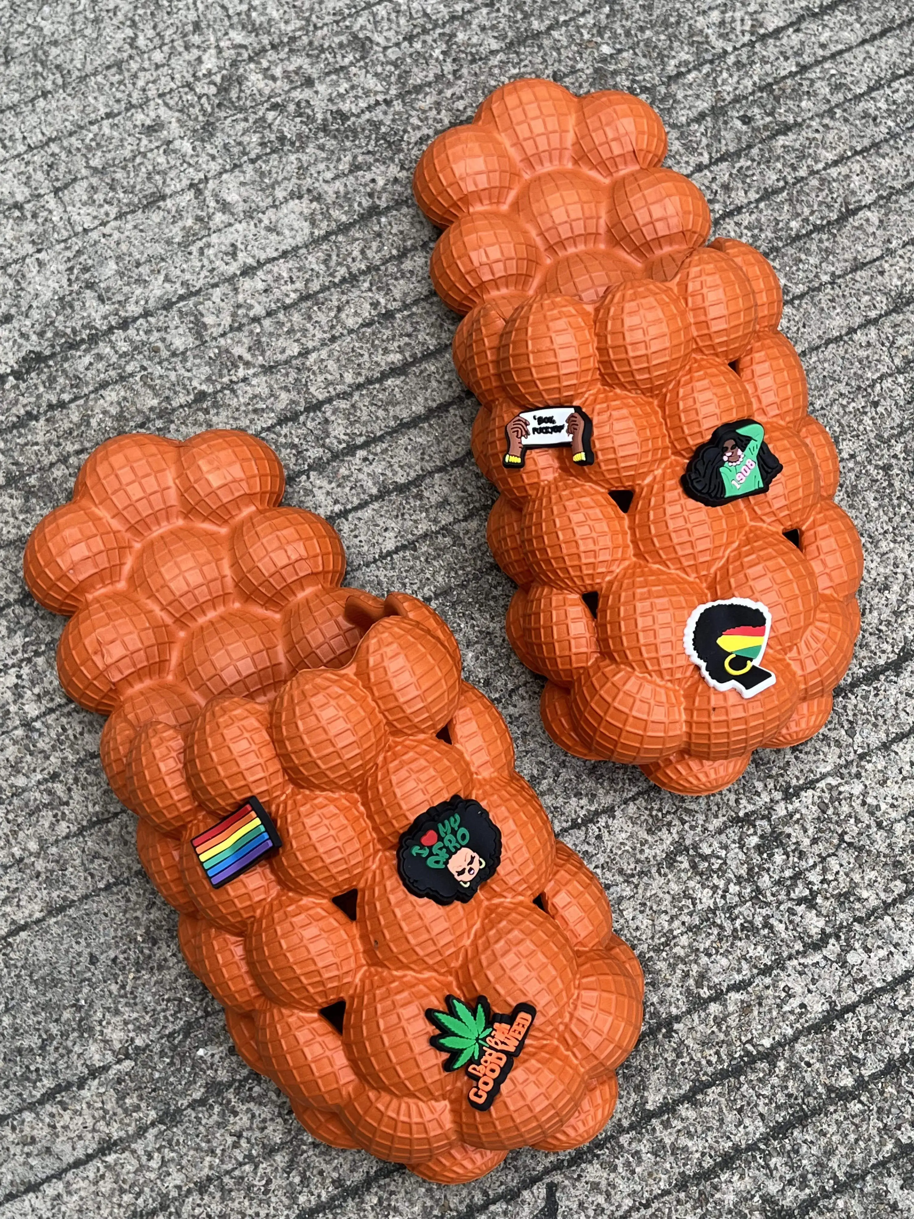 Oem Customize Slides Original House Footwear EVA  Flat Sandals Bubble Sides Slippers With Charms