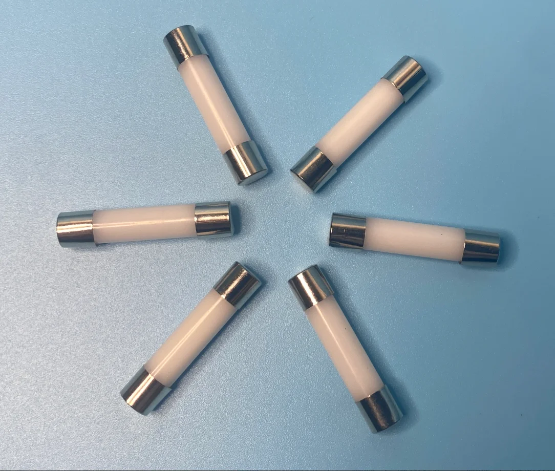 T6 LED Fuse Bulb 12V 24V LED flat head light bulb LED makeup light bulb Festoon LED lamp