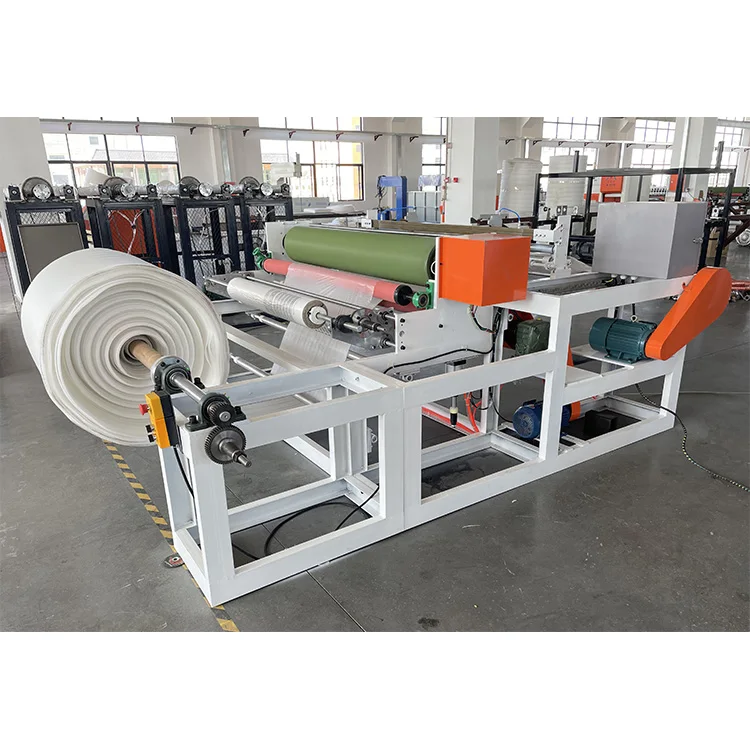 FLY-1600 EPE foam sheet lamination machine embossing function