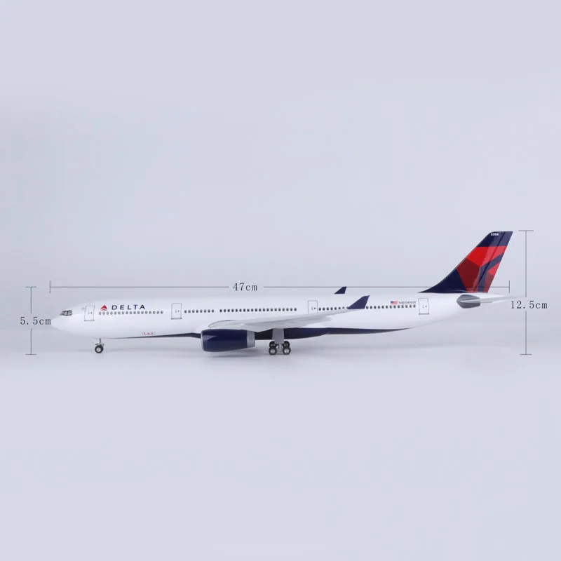 1:135 Scale 47CM Delta Air Lines Airbus 330 Aircraft Model Civil Aviation Passenger Aircraft Simulation Decoration Gift