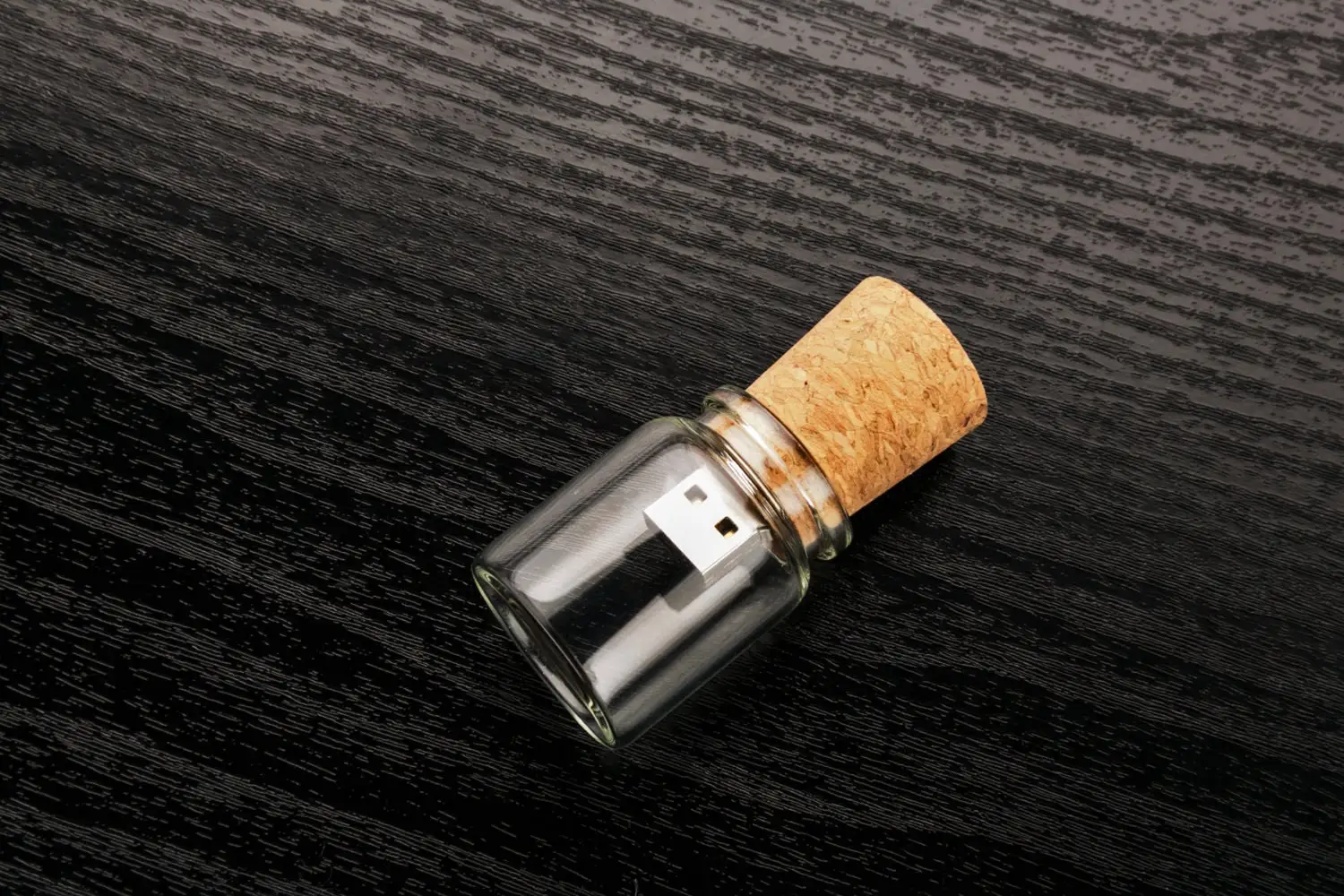 Single Item Message in a Bottle Design Cork Bottle Flash Drive 1-8GB/16GB for Promotional Office Use