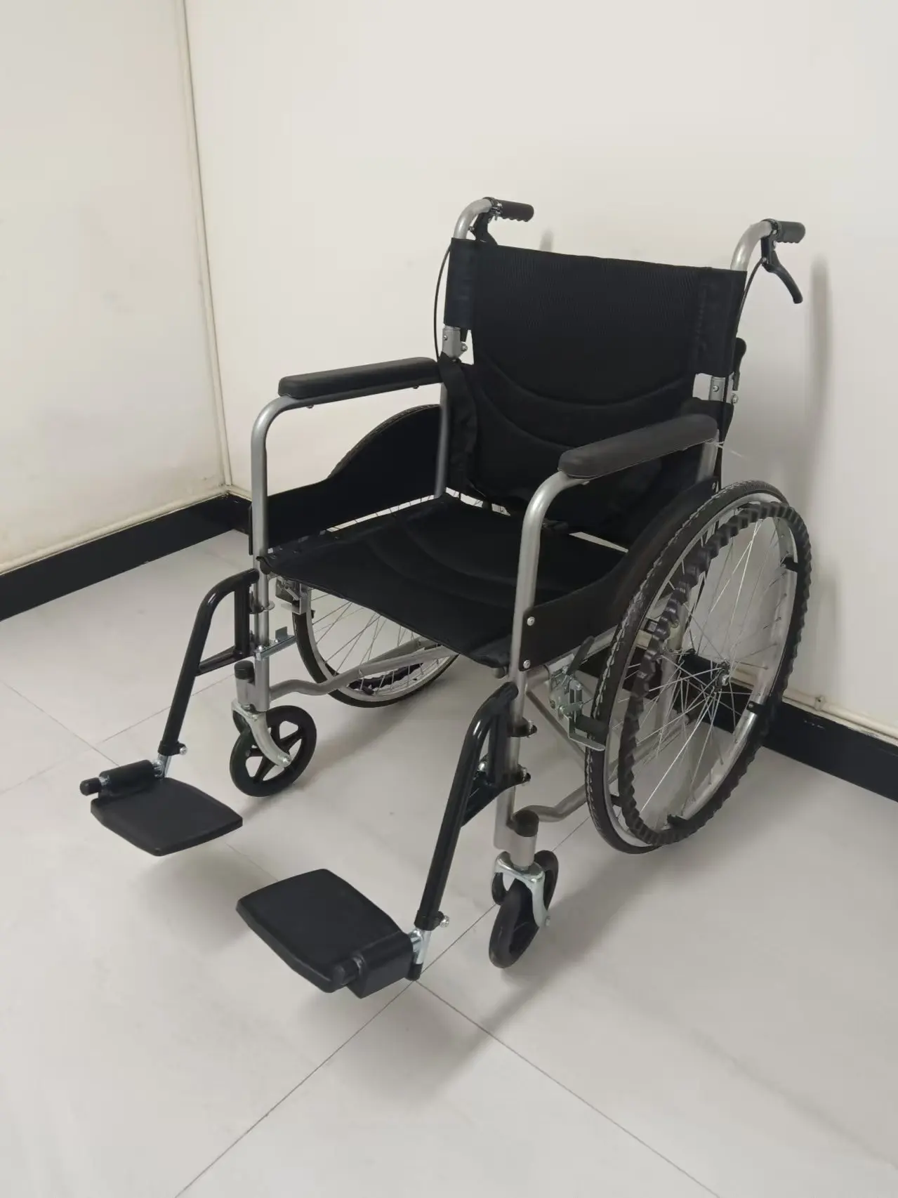 Folding Wheelchair  Detachable leg Light Weight and Economical Manual Wheelchair