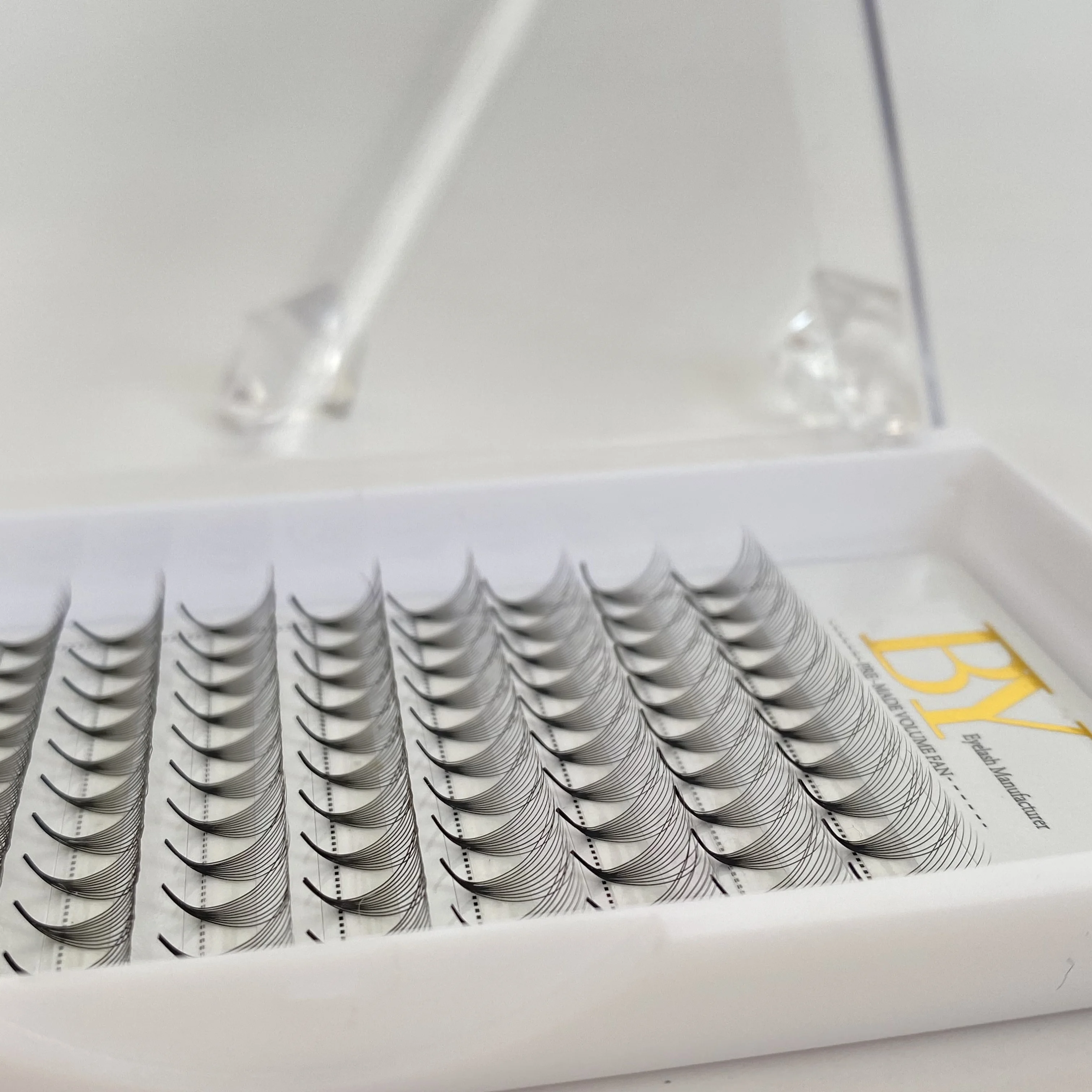 pre made fans eyelashes extensions lash trays wholesale 0.03 0.05 0.07 0.10 cc 8mm-18mm lash extensions pre-made