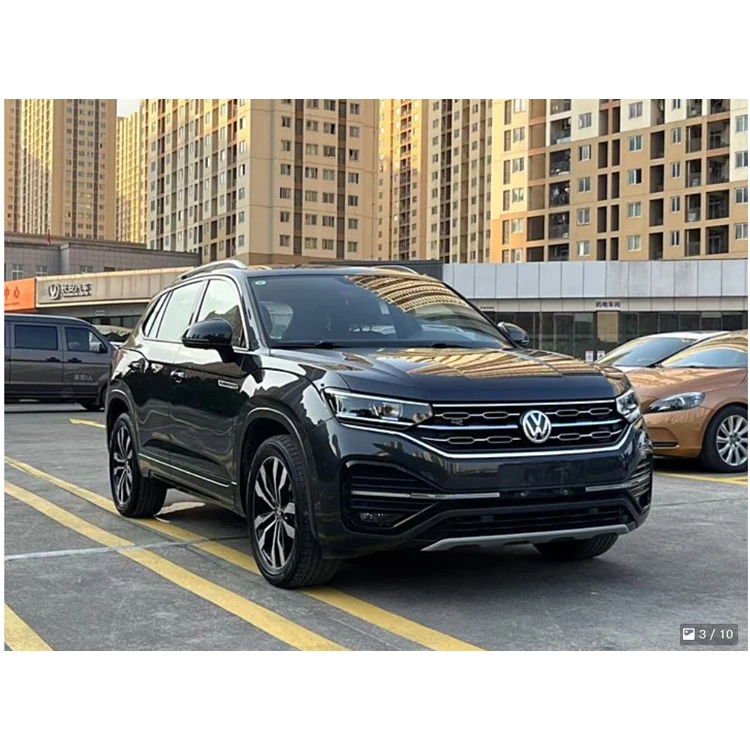 Different brands export used 2020-2021 cars from China