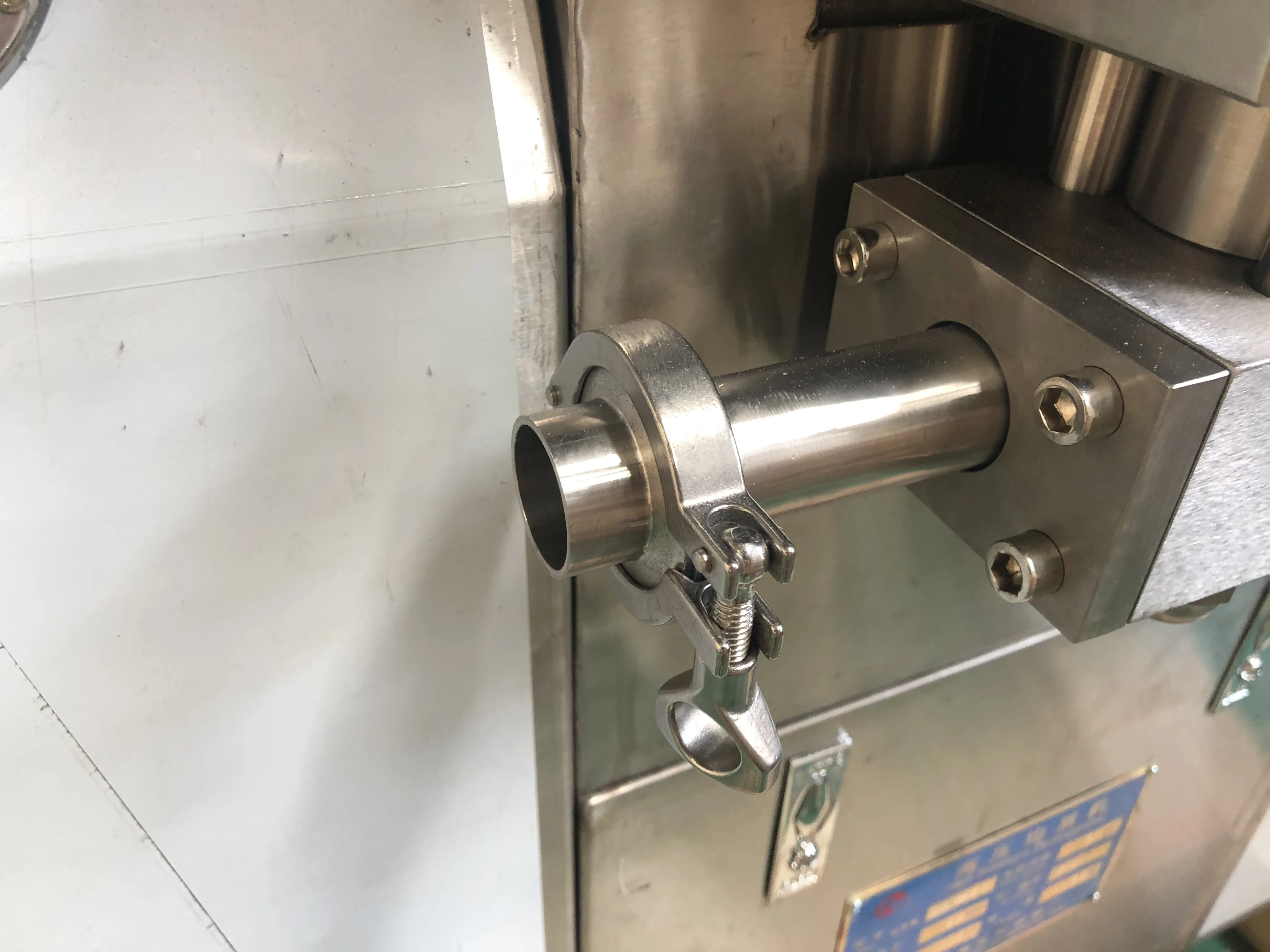 Coconut water product homogenizer milk