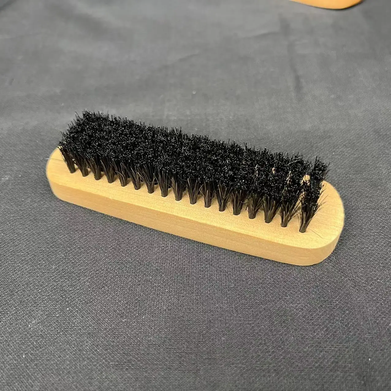 Professional high quality  wooden handle shoes brush