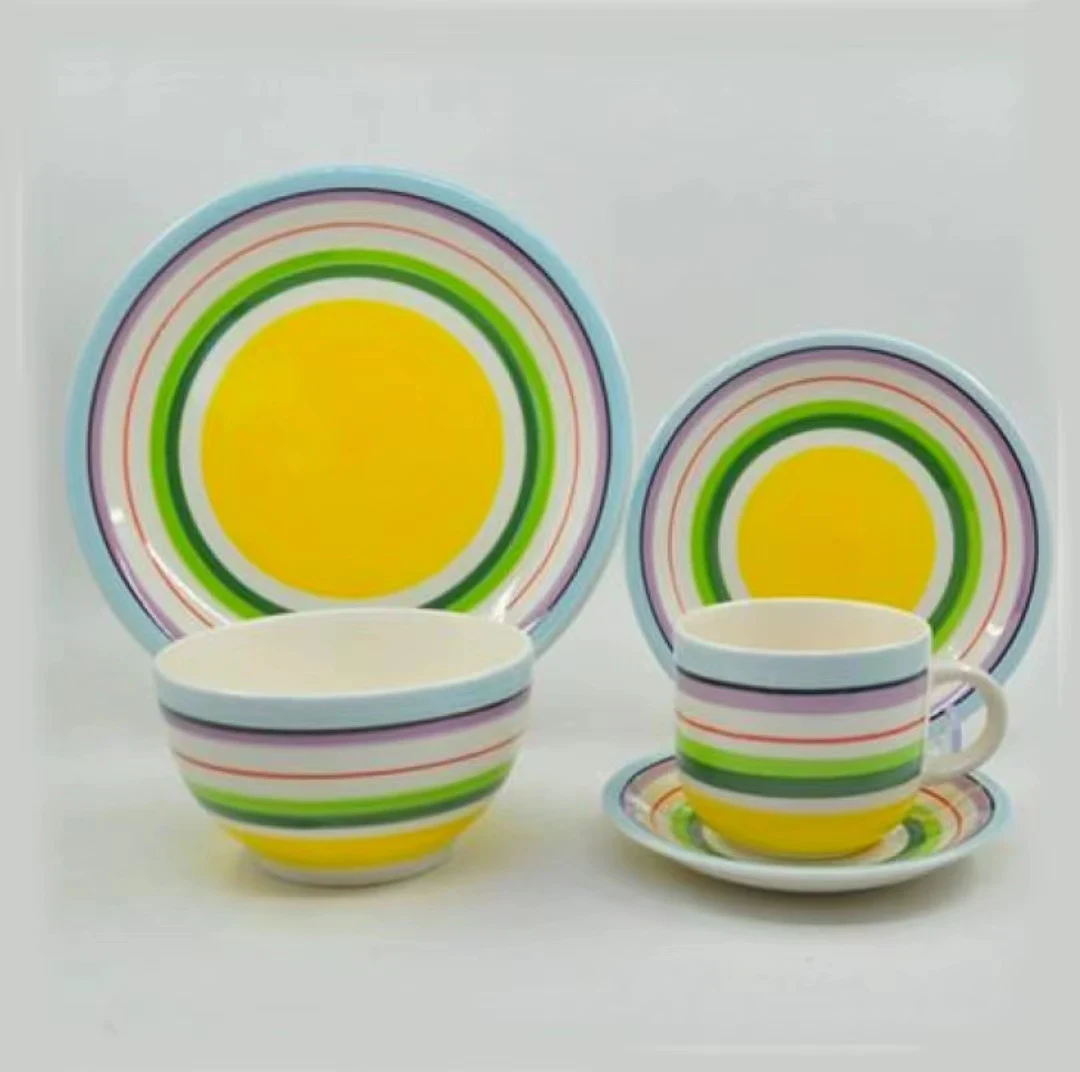 Wholesale Custom 4-Head Color Glaze Porcelain Tableware Set Sustainable Stocked Dinnerware Bowls and Plates for Daily Use
