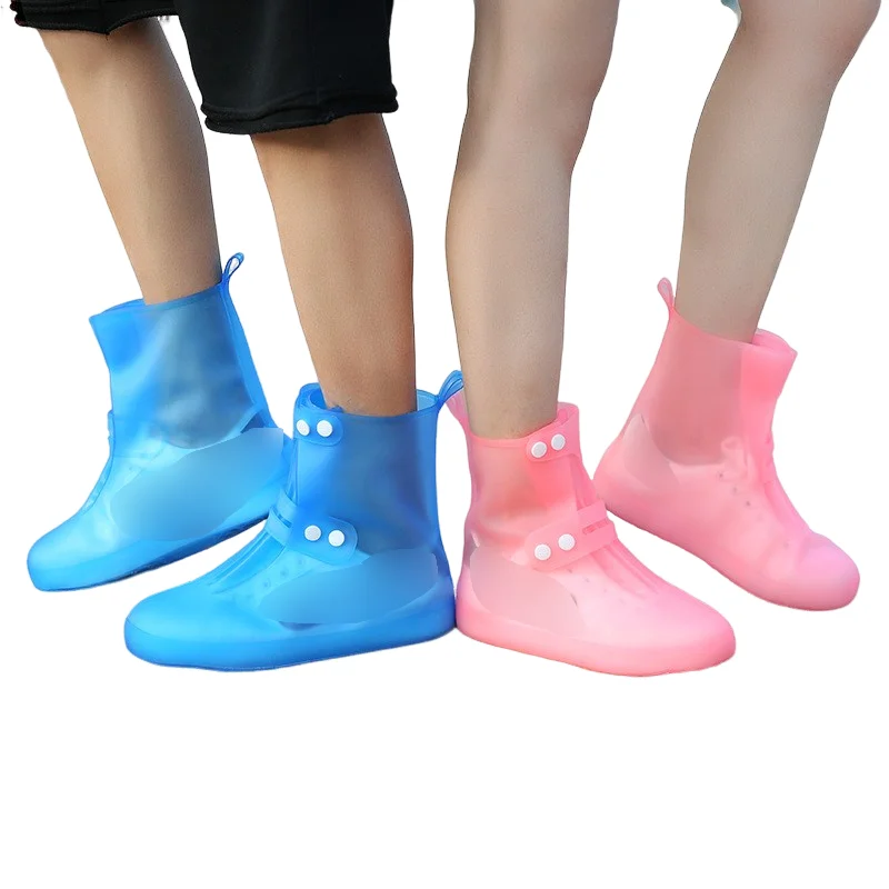 Reusable PVC material injection molding rain shoe covers